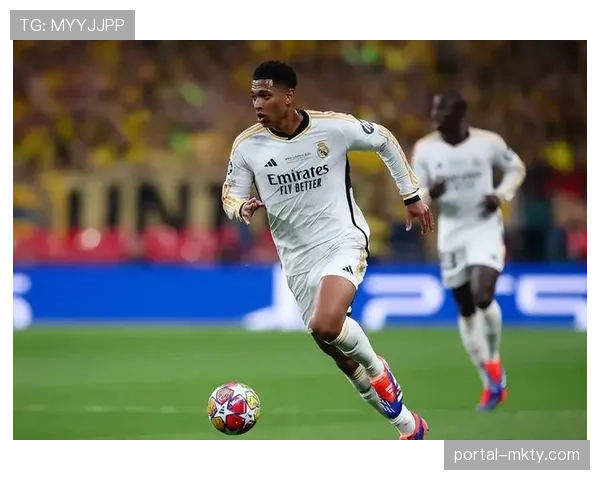 贝林厄姆专注进攻组织 皇马前场三叉戟配置优化